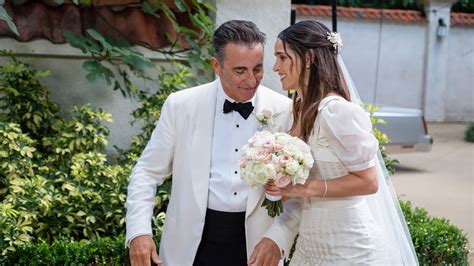 ‘Father of the Bride’ Review: A Remake With a Cuban Twist.